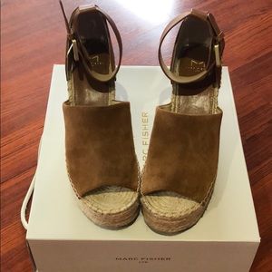 Marc Fisher Adalyn wedges